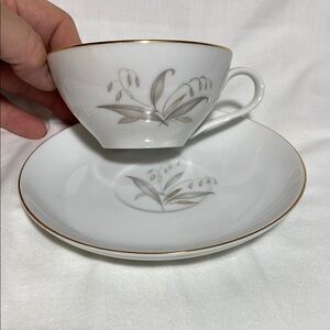 Kaysons Fine China, Golden Rhapsody White and Gold, Grey Tea Cup and Saucer Set